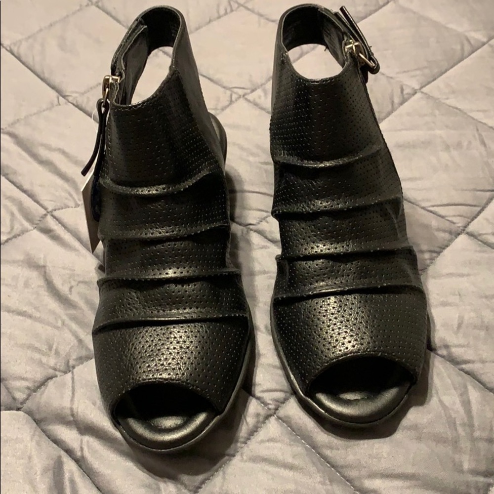 Black mini heel sandals